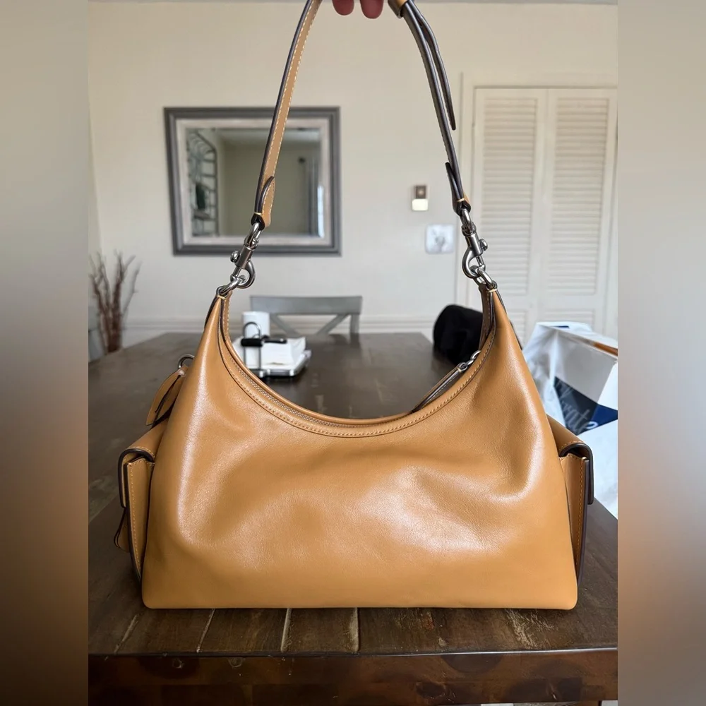 Coach Juliet Cargo in Glazed Honey Brown EUC - Picture 2 of 7